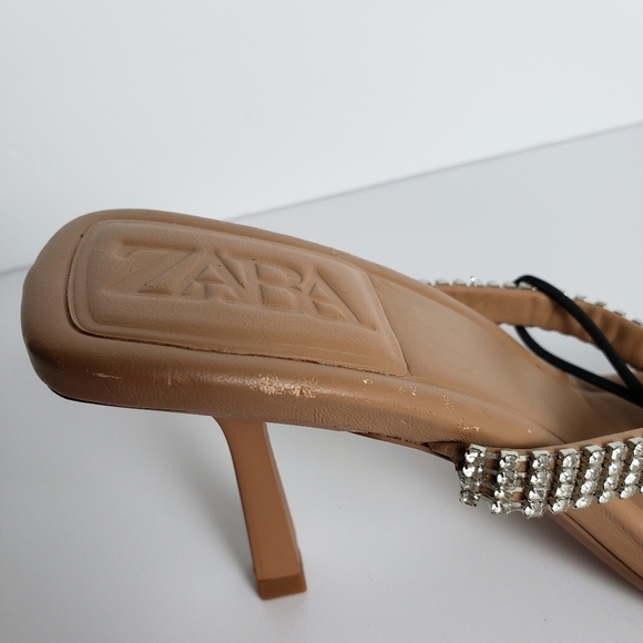 ZARA RHINESTONE STRAP HEELED LEATHET SANDEL - Picture 8 of 9